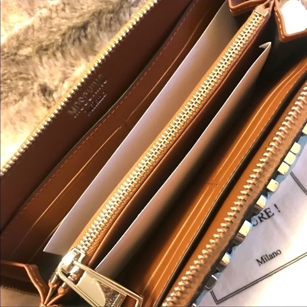 NEW MOSCHINO Brown logo Leather Zip Around Wallet